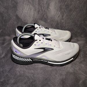 Brooks Men's Athletic Shoes in Gray and Lavender
